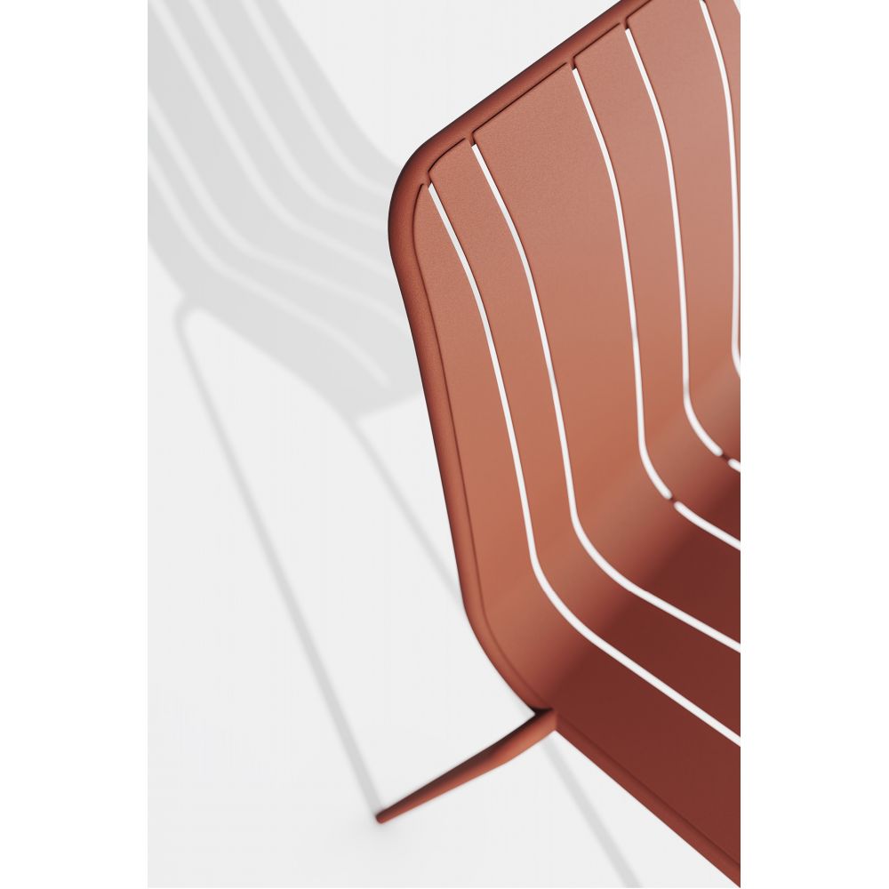 Chaise Bangi