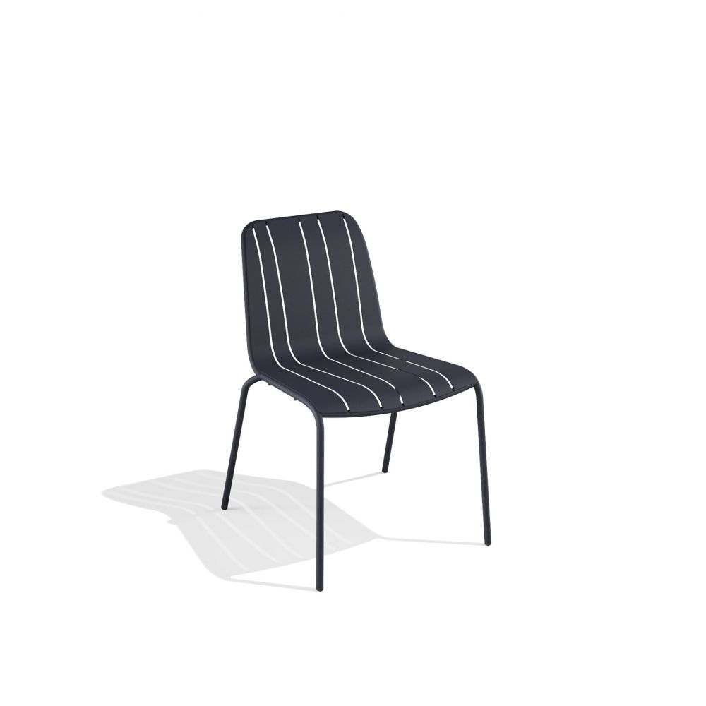Chaise Bangi