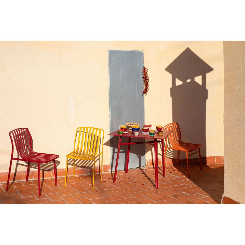 Chaise Kano