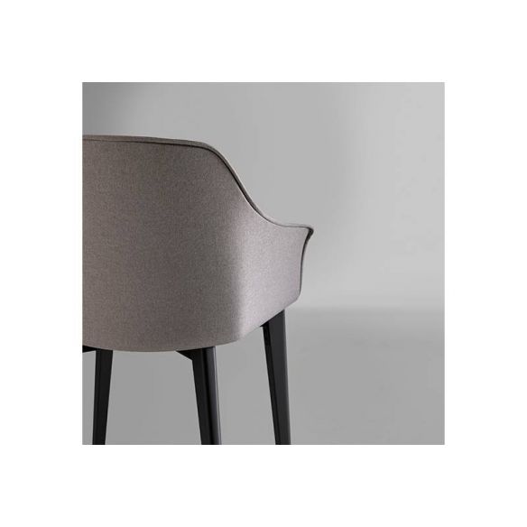 Chaise avec accoudoirs KEDUA MOBLIBERICA