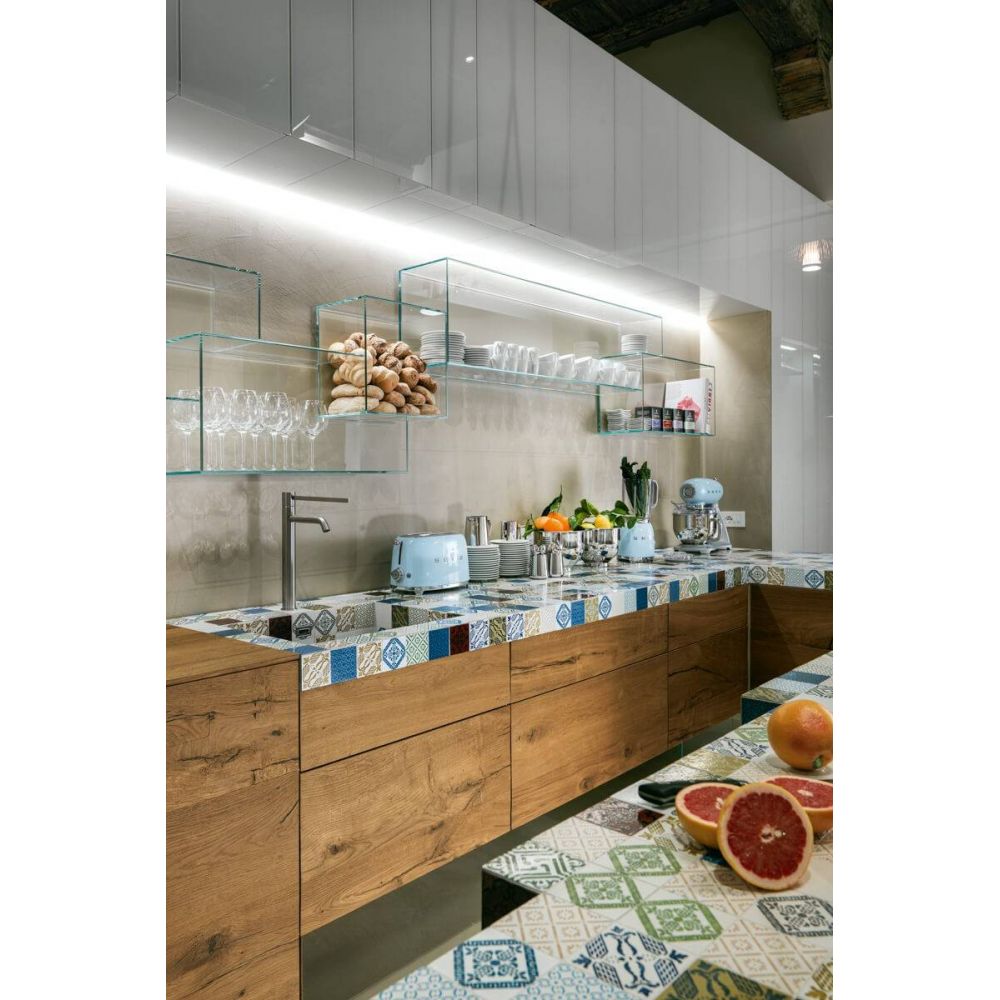 Cuisine 36e8 MADETERRANEO LAGO