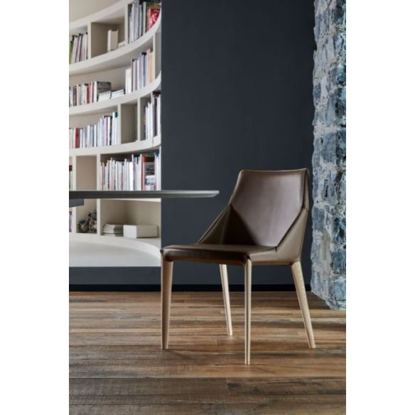 Chaise Sally sans accoudoirs pieds bois BONTEMPI CASA