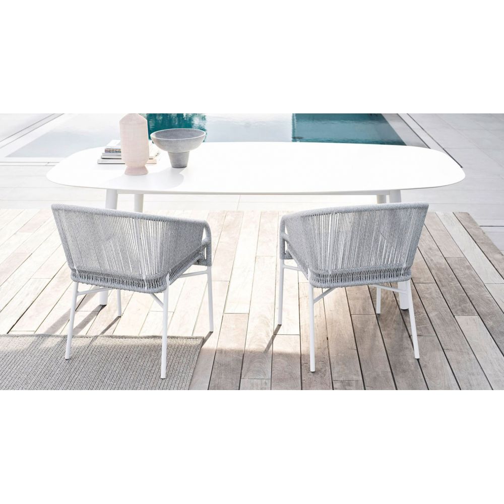 Table extérieure ovale Ellisse VARASCHIN